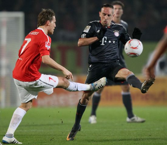 并积极探索 并积极探索